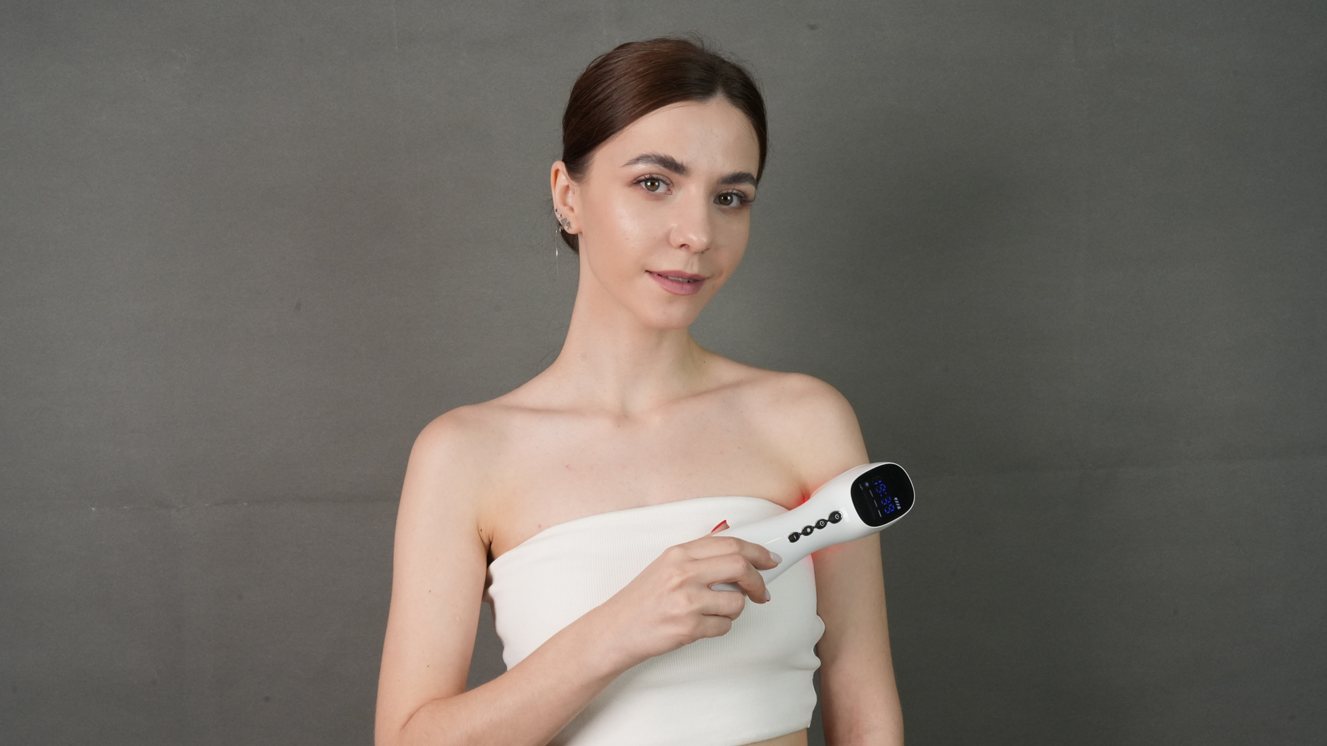 Laser Therapy Device For Pain Relief With TENS.JPG